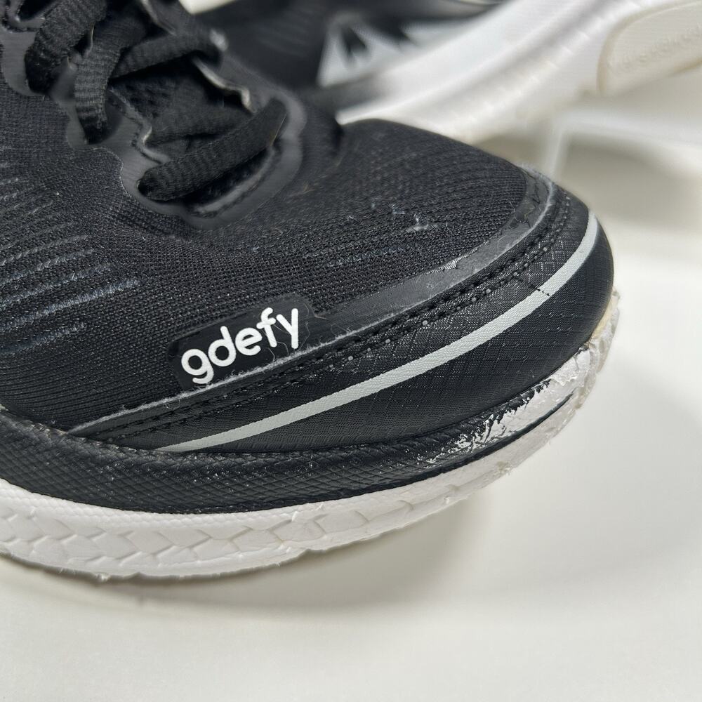 GDEFY Shoes Women’s 7 Black And White Athletic Sneakers - Picture 4 of 16